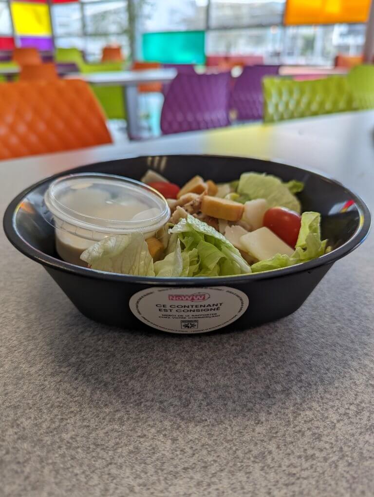 Repas dans un contenant consigné NoWW