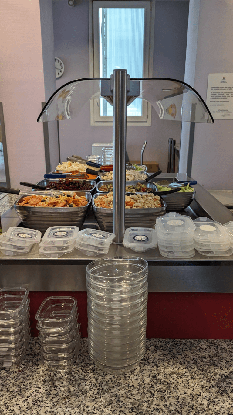 Restaurant d'entreprise, contenants consignés NoWW